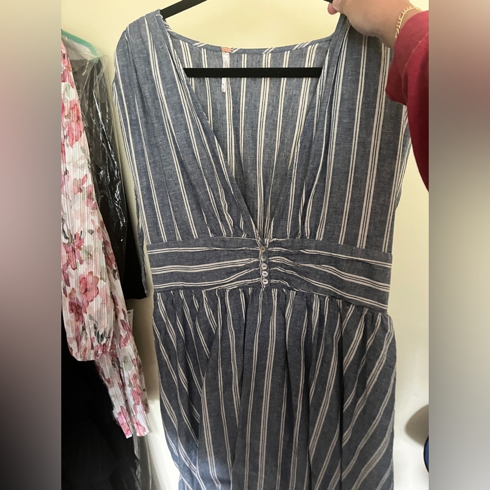 Flowly striped dress